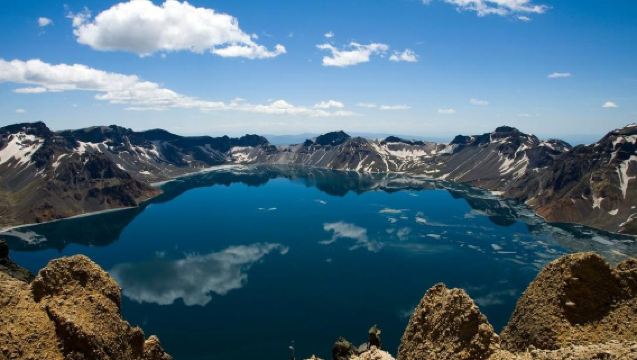 Lawatan Sehari ke Tas Tianchi di Lereng Utara Gunung Changbai untuk 2-6 Orang [Pilihan Aktiviti Rakit]
