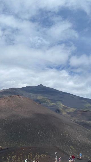 西西里島陶爾米納來回-埃特納火山+阿爾坎塔｜中文包車一日遊
