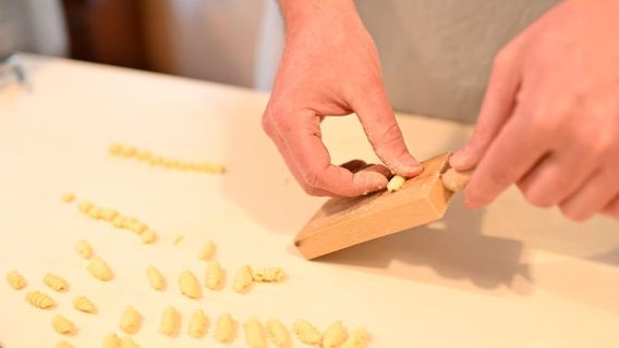 Alghero: Sardinian Home-Cooking Class and Meal