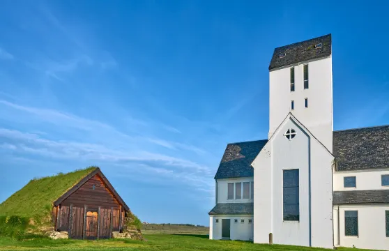 冰島 黃金旅遊圈+赫韋拉蓋爾濟溫泉小鎮+火山口一日遊 小巴接送