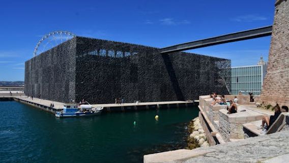 Marseille city exploration game and tour