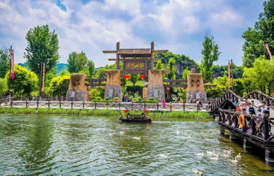 中國保定：太行水鎮+清西陵景區+易水湖景區/英文導遊O