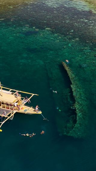 Coron Reefs & Wreck Tour