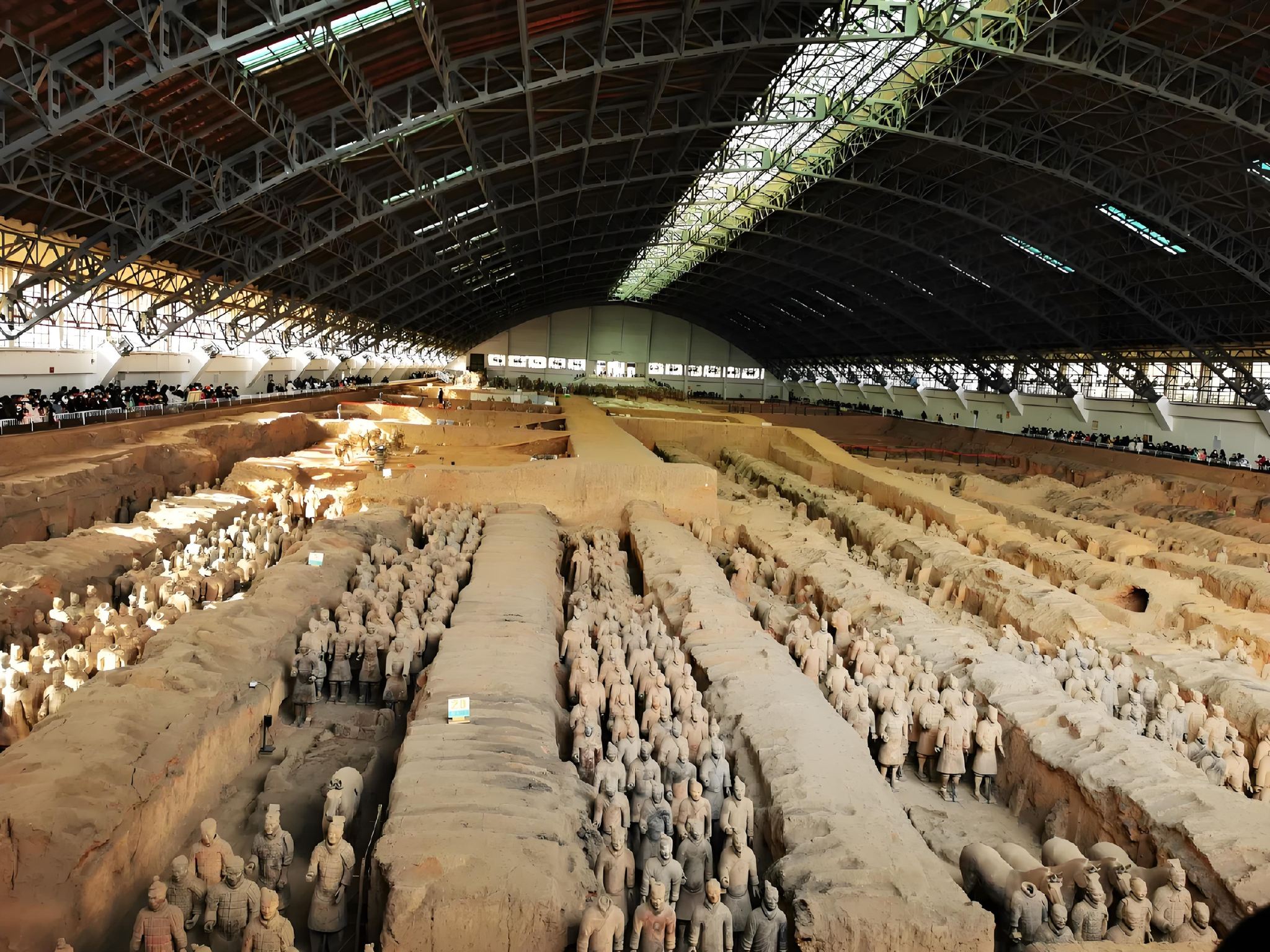 Xi'an Terracotta Warriors + Tang Dynasty Show with Dumpling Dinner Highlight 1-Day Tour