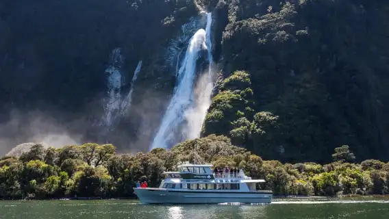 From Queenstown: Milford Sound Cruise and Scenic Drive