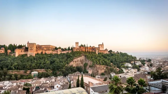 Granada: biglietto d'ingresso all'Alhambra con audioguida