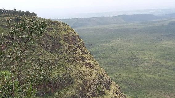 Nairobi: escursione guidata di un giorno intero sul Monte Longonot