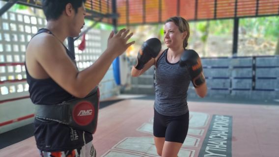 Koh Lanta: Group Introduction Class Muay Thai Boxing for Beginners
