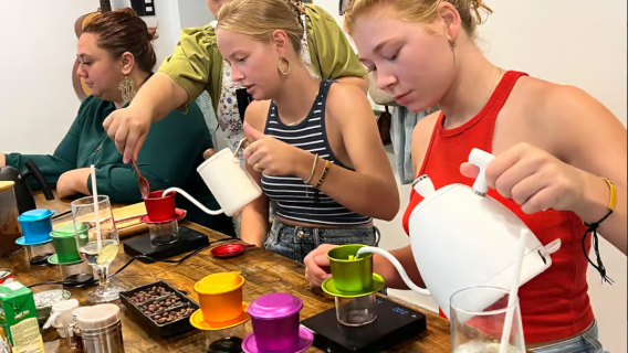 Caffè all'uovo e corso sui 4 famosi caffè tradizionali vietnamiti