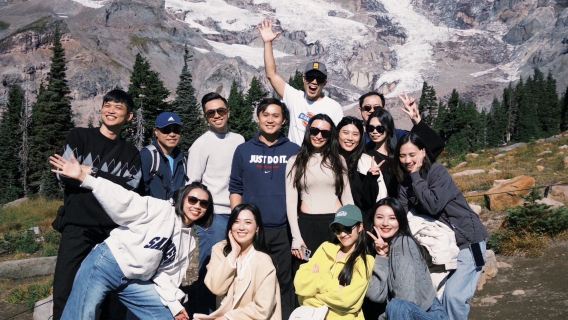 Small Group Mount Rainier National Park One Day Tour from Seattle