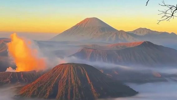 Eksplorasi Bromo petang & lawatan matahari terbenam