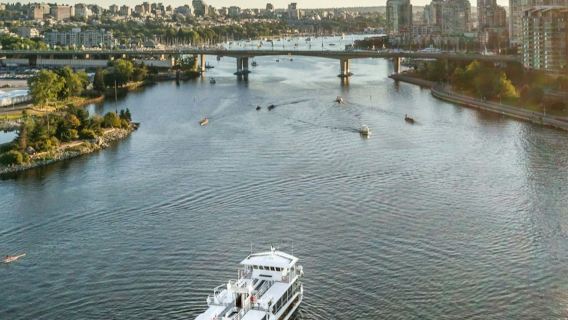 Vancouver: Crucero con brunch
