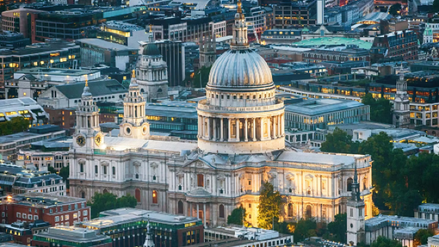 Excursión de un día a la Catedral de São Paulo + Monumento a las Banderas + Callejón del Hombre Murciélago + Parque de la Independencia