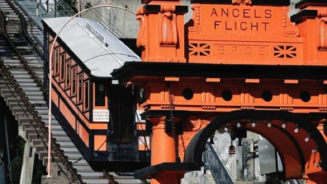 Los Angeles, USA: Melrose Ave + Farmers Market + Angels Flight Railway Chinese Private Charter Customization