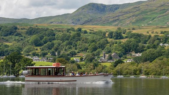 Manchester: Lake District Tour with Lake Cruise & Train