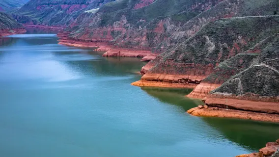 One-day tour from Lanzhou to Bingling Cave-Temple Complex, Liujiaxia, and the Yellow River-Tao River confluence