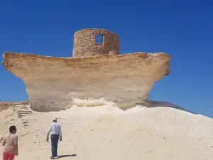 Qatar's West Coast Tour: Zekreet, Richard Serra & Mushroom Rock Formation