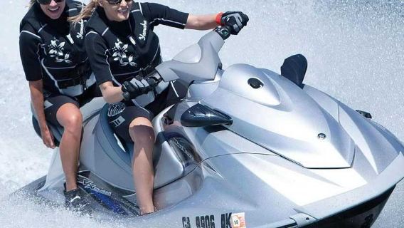 Водные развлечения на Золотом Берегу в Австралии - катание на гидроцикле/скоростном катере/флайборде/полёт на параплане в тандеме