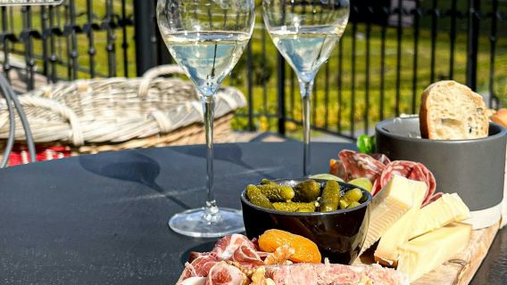 Reims: Excursión de un día con cata de champán y almuerzo desde París