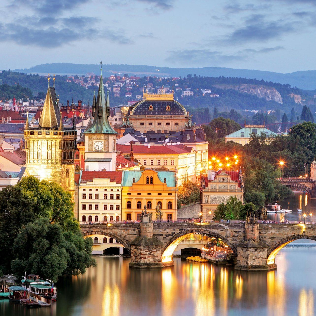 Prague: Old Town Bridge Tower & Evening Tour