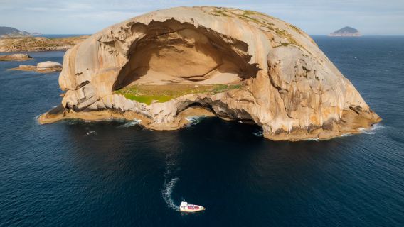 ทัวร์เรือ 2.5 ชั่วโมงที่วิลสันโพรมอนโทรี่ รัฐวิกตอเรีย Wilsons Promontory Cruises