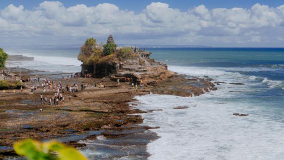 Частный дневной тур «Закат в Пура Танах Лот»