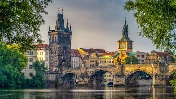 Self guided tour with interactive city game of Prague