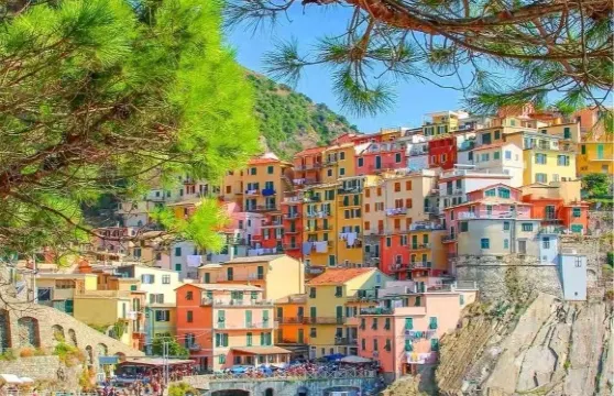 意大利佛羅倫斯比薩斜塔+五漁村一日遊【中文包車/五村任選】