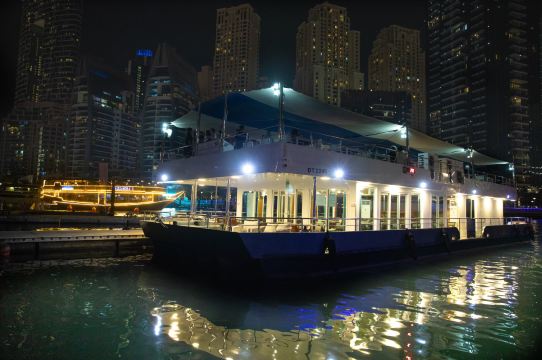 杜拜碼頭亞歷山大水上餐廳晚餐巡航-Alexandra Sea Lounge Dinner Cruise in Dubai Marina