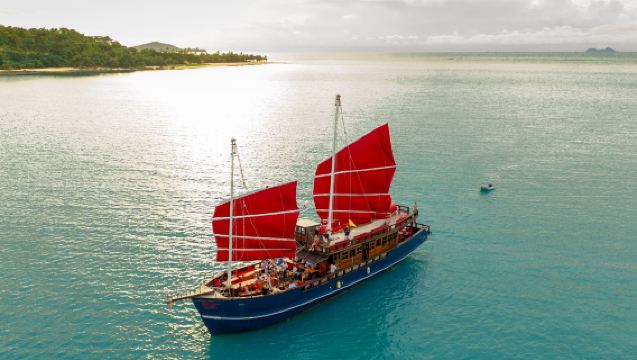 Wycieczka tradycyjną chińską żaglówką Red Baron wokół Dystryktu Ko Samui