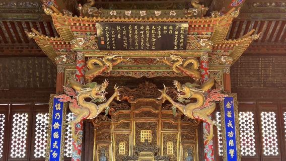 Discover Shenyang Imperial Palace: Includes Professional Guided Tour, Driver Service, and Hotel Pickup