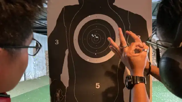 泰國布吉芭東射擊館｜巴東海灘步行街｜真槍打靶