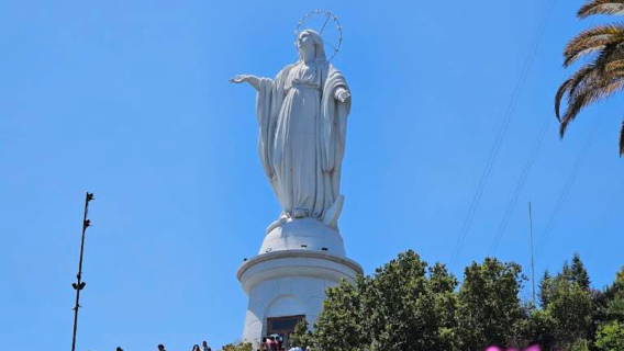 Santiago Twin Peaks Tour in Chile (Private Pickup & Customizable Itinerary)