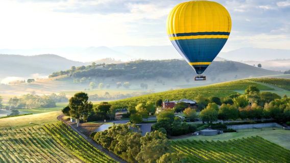 Melbourne Yarra Valley Hot Air Balloon 60-Minute Flight (Melbourne Pick-Up)