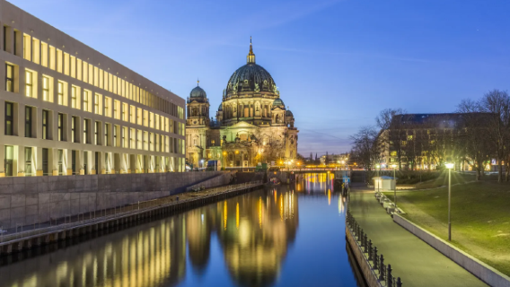 德國柏林大教堂+柏林猶太人博物館+勃蘭登城堡門｜市內景點可調