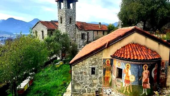 Skadar Lake: Boat Tour to Kom Monastery with Wine on Board