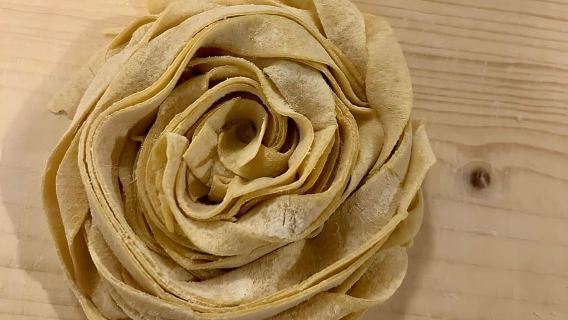 ローマ: スペイン広場近くで楽しむパスタ&ティラミス料理教室