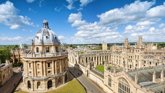 excursión de un día a la Universidad de Oxford y la Universidad de Cambridge en el Reino Unido|Incluye entrada a la Torre de la Iglesia de Santa María y visita guiada con explicaciones guía .