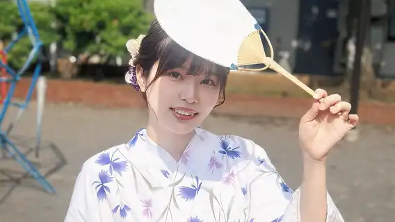 日本東京淺草寺蕾絲/振袖/浴衣和服租賃和服體驗簡易髮型配飾齊全 跟拍攝影 琉璃