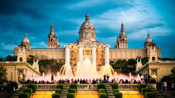 Private chartered tour of La Rambla, Sagrada Familia, Arc de Triomf, and Placa Espanya in Barcelona