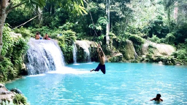 Tur keliling klasik Siquijor: Spa ikan kecil · Air Terjun Susu · Pantai Salagdoong