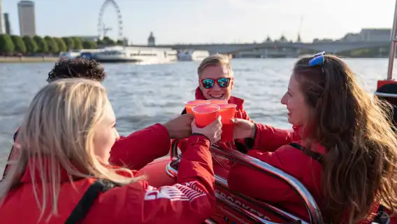 Thames Rockets: Speedboat Experience by Night