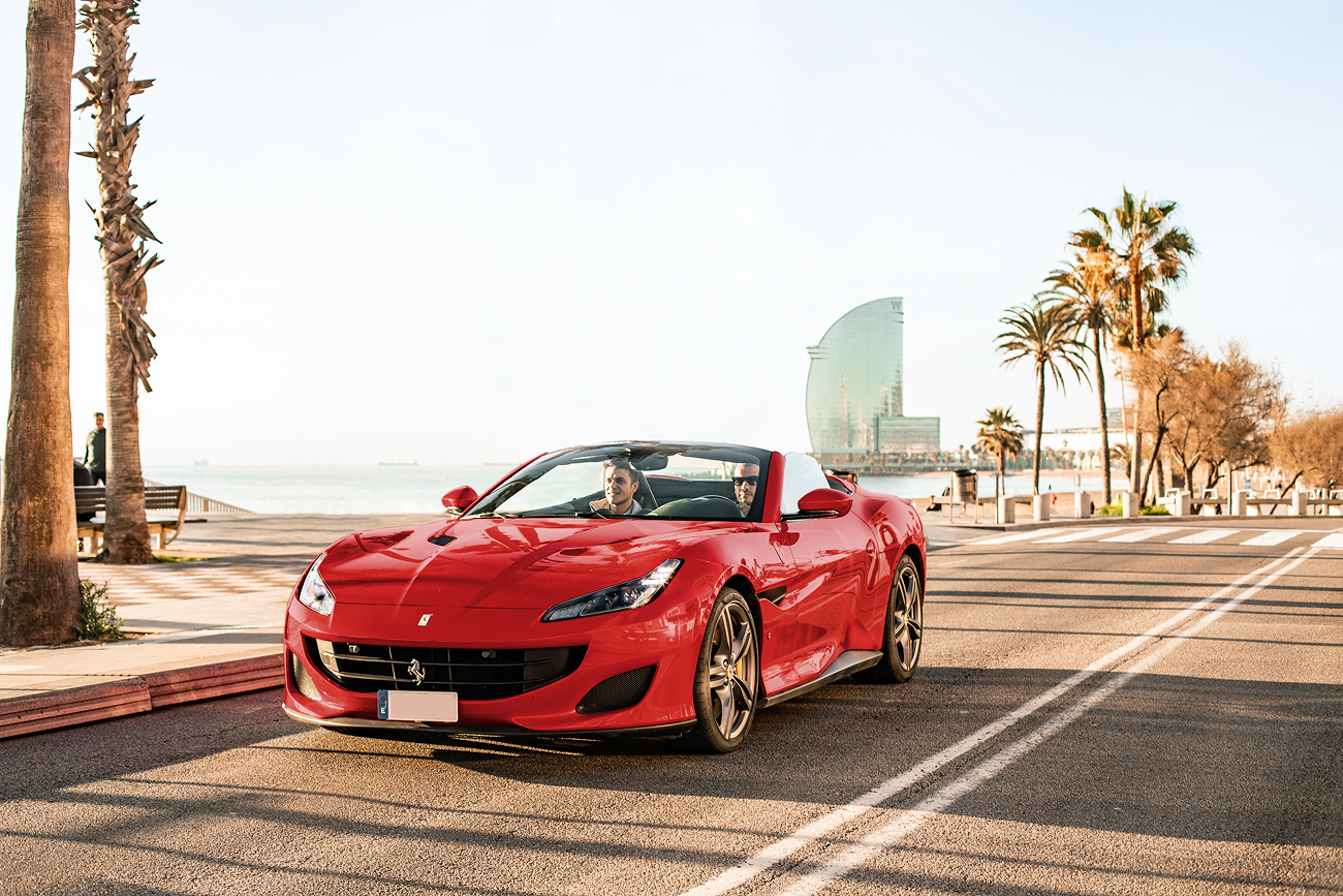 20-Minute Supercar Drive along Barceloneta Beach