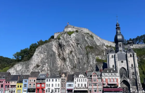 比利時迪南+納慕爾+那慕爾議會宮一日遊/行程可調-中文專車