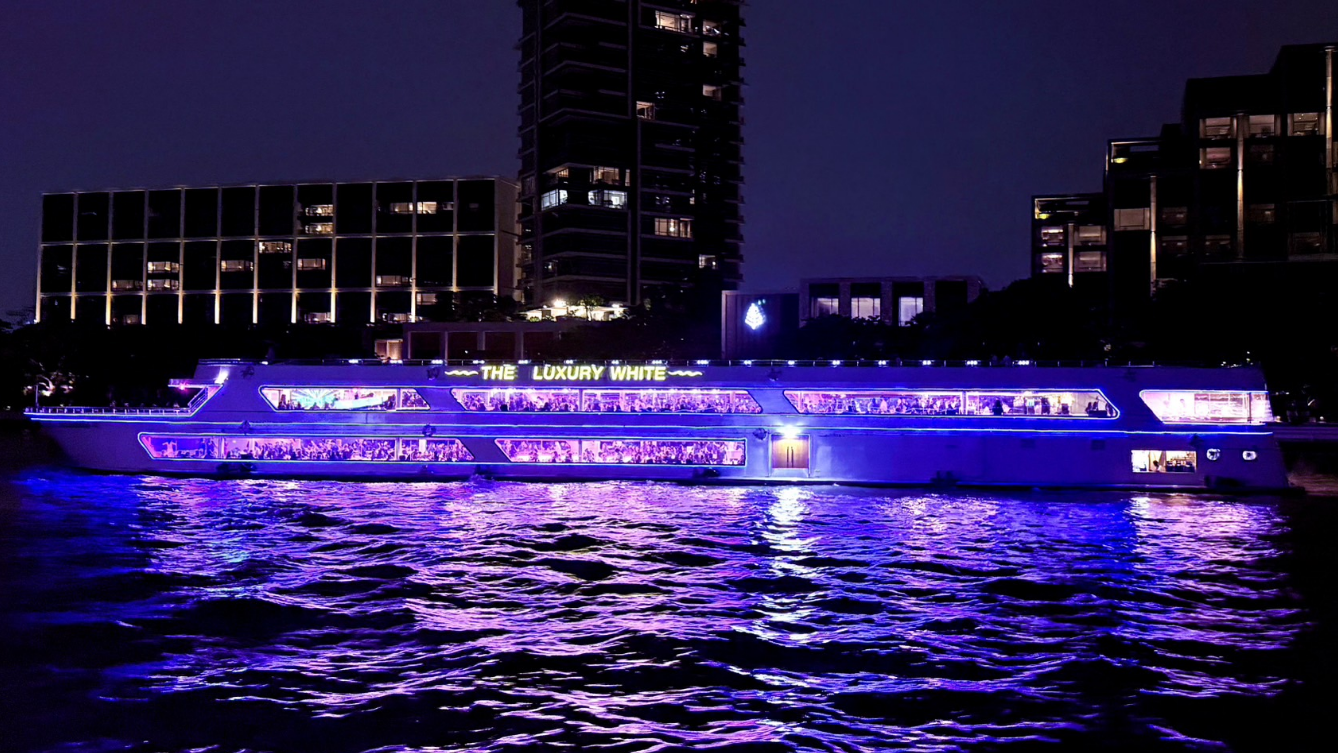 Du thuyền đêm Bangkok trên Sông Chao Phraya - Du thuyền The Luxury White