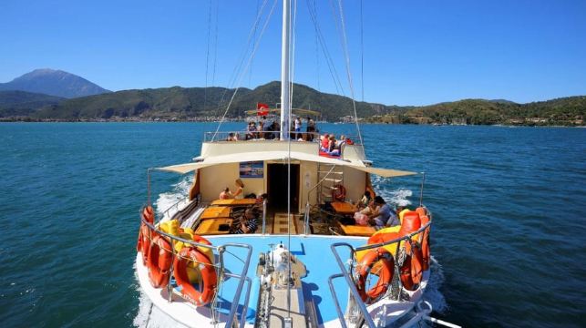 費特希耶：12島嶼遊船之旅連午餐及酒店接送