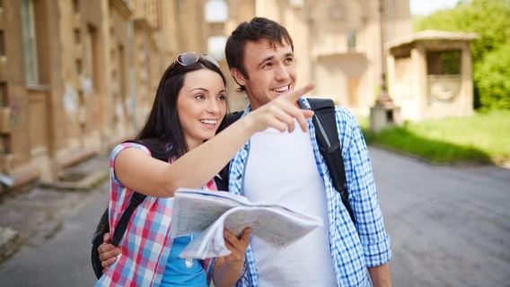 Stralsund: Tur Jalan Kaki Pribadi Sorotan Kota Tua