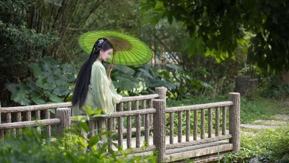 珠海旅行写真【ドライバー、ディレクター、旅行写真家 + 結婚式の写真、航空写真、マイクロフィルム + メイクアップと衣料品&アクセサリー+ 旅程のカスタマイズ】