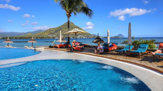 Tagesausflug mit Privattransfer zum Wildtierpark Ost-Mauritius, Flic-en-Flac Beach und Mont Brabant