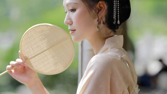 Hailun Trip Moments[Photography, videography, accompanying shoots, aerial photography/Itinerary customization/Available year-round/Translation and local guide services]